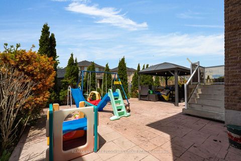 Photo 14 at 120 Jessica Drive, Painswick South, Barrie