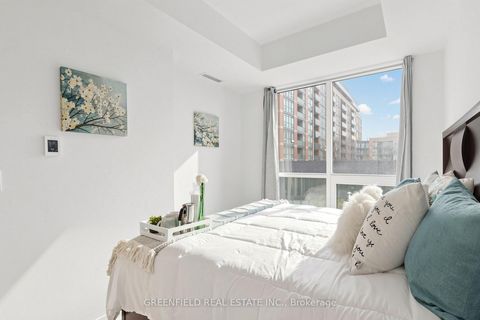 Photo 16 at 333 - 31 Tippett Road, Clanton Park, Toronto