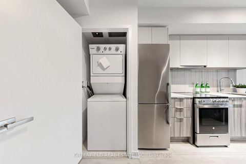 Photo 25 at 333 - 31 Tippett Road, Clanton Park, Toronto