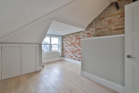 Photo 33 at 8 Grafton Avenue, Roncesvalles, Toronto