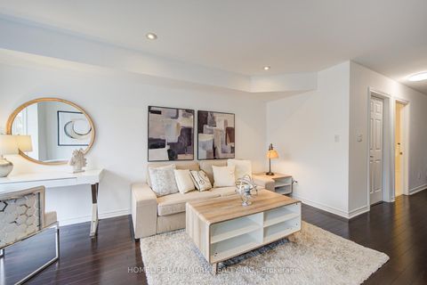 Photo 11 at 11 Humphrey Gate, Don Mills, Toronto