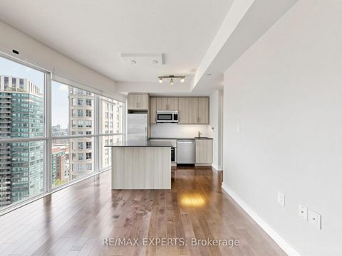 Photo 11 at 2305 - 1 The Esplanade Drive, Waterfront Communities C8, Toronto