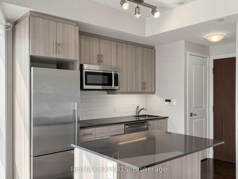 Photo 15 at 2305 - 1 The Esplanade Drive, Waterfront Communities C8, Toronto