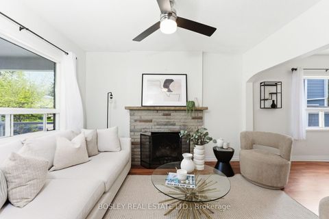 Photo 2 at 58 Valhalla Boulevard, Cliffside, Toronto