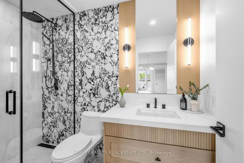 Photo 12 at 136 Bedford Park Avenue, Lawrence Park North, Toronto