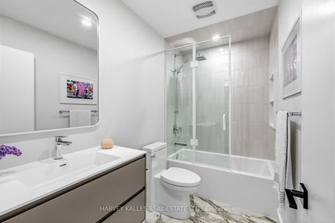 Photo 15 at 136 Bedford Park Avenue, Lawrence Park North, Toronto