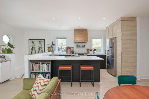 Photo 7 at 71 South Bonnington Avenue, Cliffside, Toronto