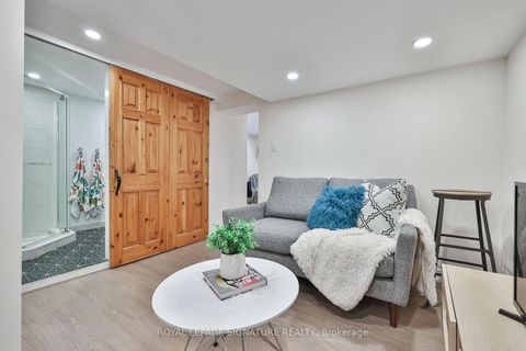 Photo 31 at 71 South Bonnington Avenue, Cliffside, Toronto