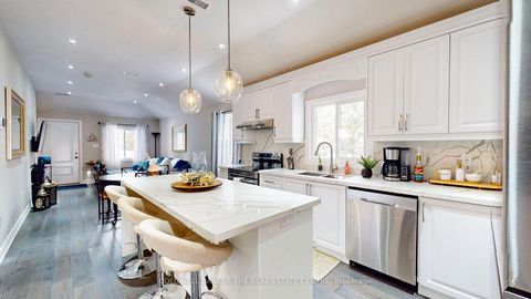 Photo 5 at 761 CHURCHILL Lane, Historic Lakeshore Communities, Georgina