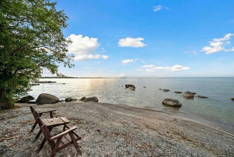 Photo 35 at 761 CHURCHILL Lane, Historic Lakeshore Communities, Georgina