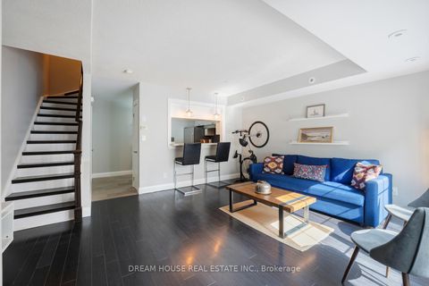 Photo 3 at 1008 - 5 Everson Drive, Willowdale East, Toronto