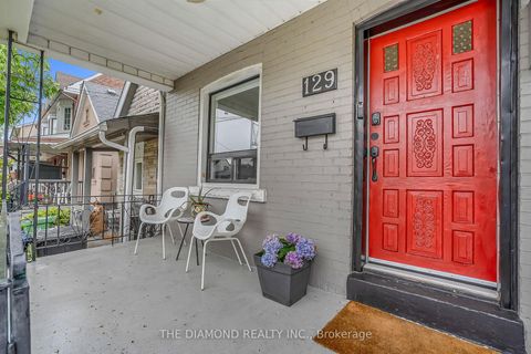 Photo 4 at 129 Earlscourt Avenue, Davenport, Toronto