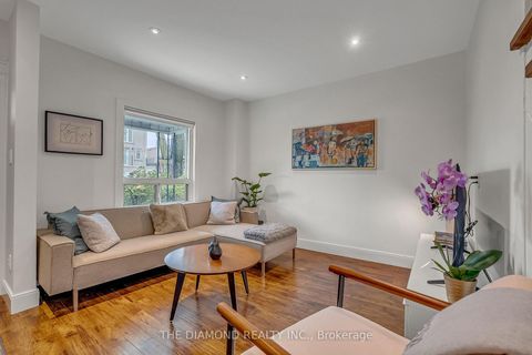 Photo 7 at 129 Earlscourt Avenue, Davenport, Toronto