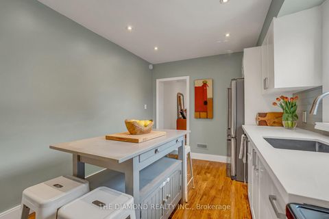 Photo 20 at 129 Earlscourt Avenue, Davenport, Toronto