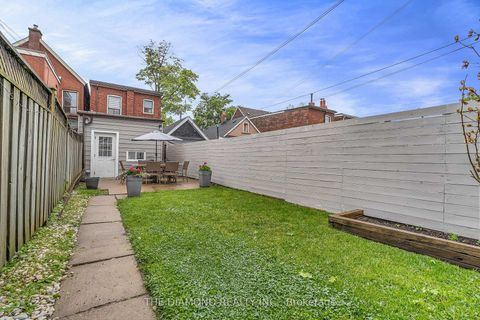 Photo 48 at 129 Earlscourt Avenue, Davenport, Toronto