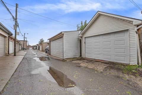 Photo 49 at 129 Earlscourt Avenue, Davenport, Toronto