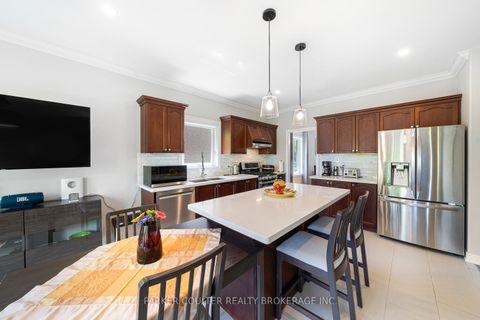 Photo 13 at 53 Cumming Drive, Ardagh, Barrie