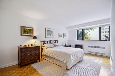Photo 12 at 512 - 120 Rosedale Valley Road, Moore Park, Toronto