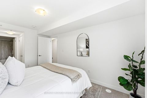 Photo 19 at 226 - 1555 Kingston Road, Town Centre, Pickering