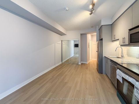 Photo 2 at 311 - 1 Scott Street, Waterfront Communities C8, Toronto