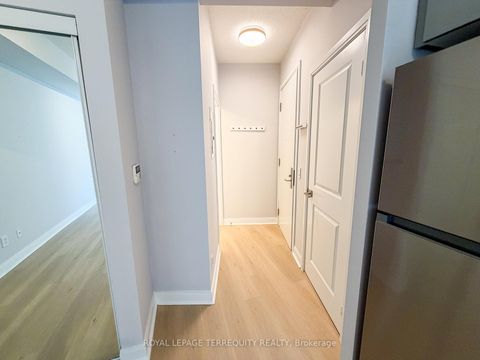 Photo 4 at 311 - 1 Scott Street, Waterfront Communities C8, Toronto