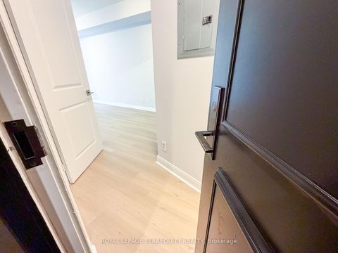 Photo 8 at 311 - 1 Scott Street, Waterfront Communities C8, Toronto