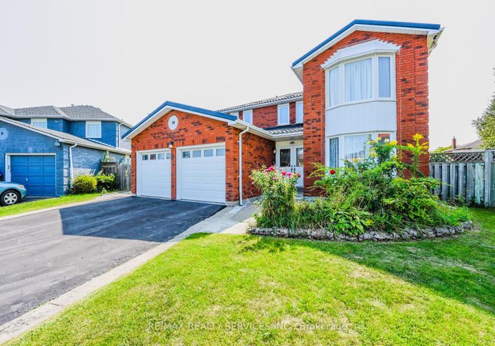 Photo 1 at 10 St Mark Place, Northwood Park, Brampton