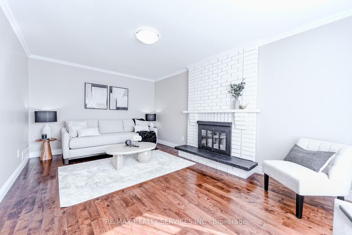 Photo 24 at 10 St Mark Place, Northwood Park, Brampton