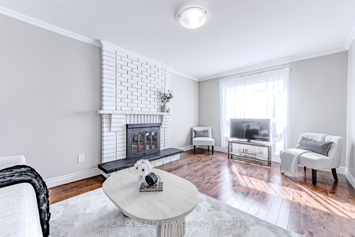 Photo 26 at 10 St Mark Place, Northwood Park, Brampton