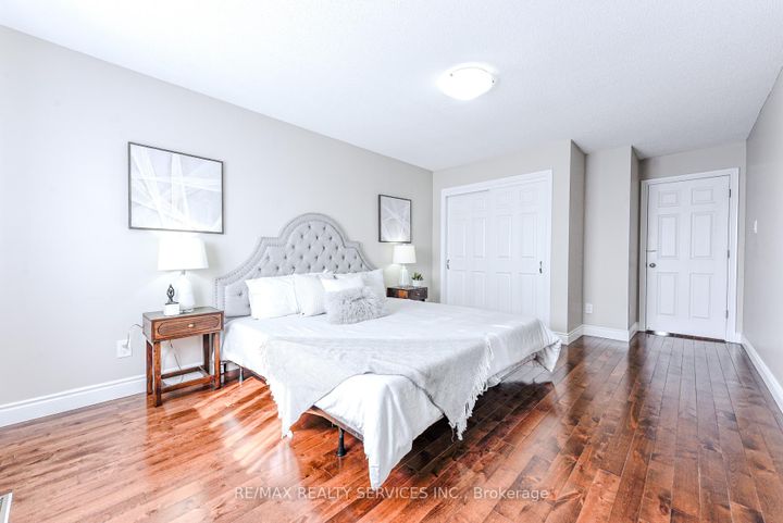 Photo 29 at 10 St Mark Place, Northwood Park, Brampton