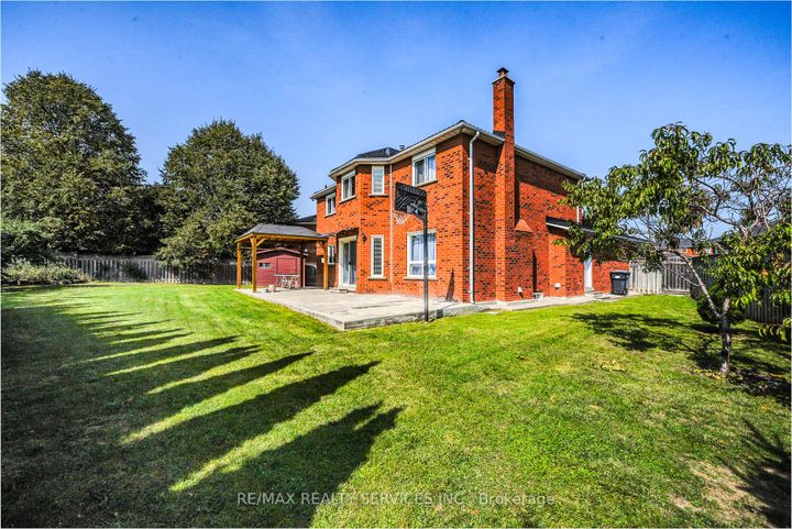 Photo 48 at 10 St Mark Place, Northwood Park, Brampton
