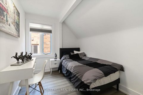 Photo 13 at 310 Senlac Road, Willowdale West, Toronto