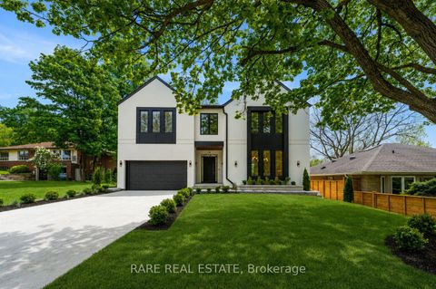 Photo 4 at 26 Hampshire Heights, City Centre West, Toronto