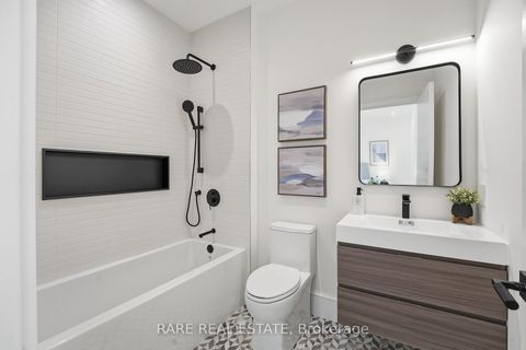 Photo 32 at 26 Hampshire Heights, City Centre West, Toronto