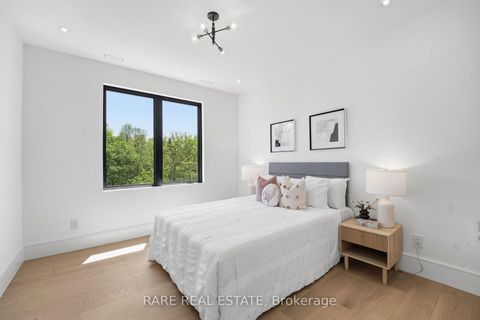 Photo 33 at 26 Hampshire Heights, City Centre West, Toronto