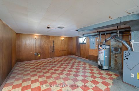Photo 16 at 75 Redwood Avenue, Coxwell, Toronto