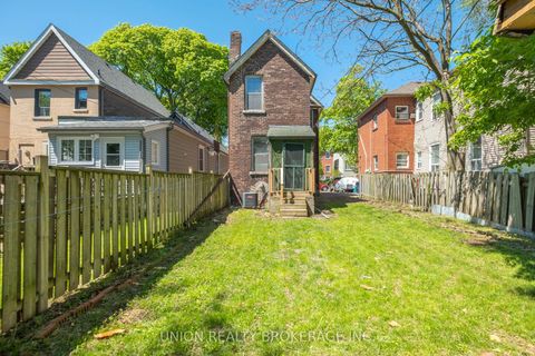 Photo 19 at 75 Redwood Avenue, Coxwell, Toronto