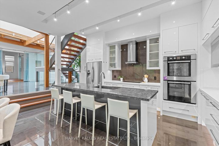 Photo 16 at 51 Hi Mount Drive, Bayview Village, Toronto