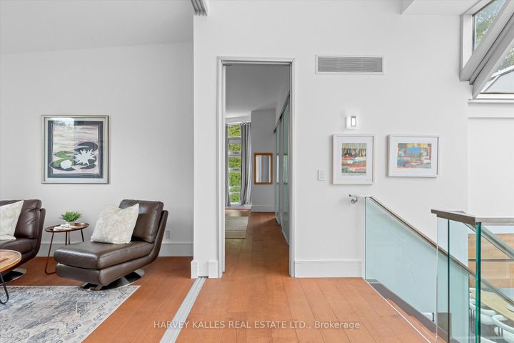 Photo 25 at 51 Hi Mount Drive, Bayview Village, Toronto