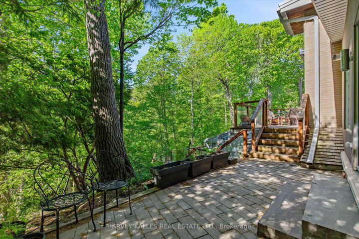 Photo 42 at 51 Hi Mount Drive, Bayview Village, Toronto