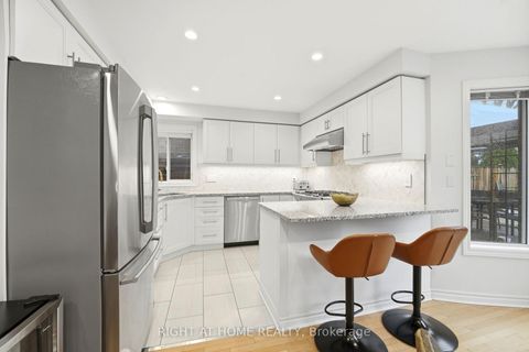 Photo 12 at 16 Mcneilage Court, Central West, Ajax