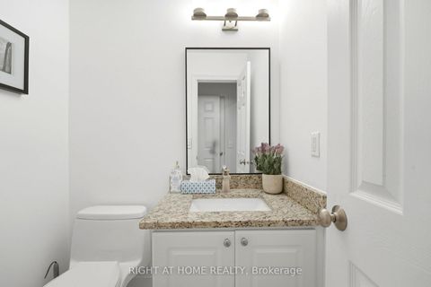 Photo 15 at 16 Mcneilage Court, Central West, Ajax