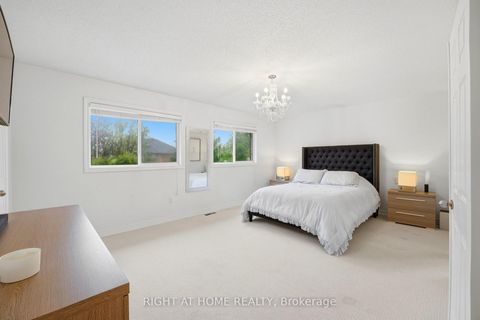 Photo 20 at 16 Mcneilage Court, Central West, Ajax