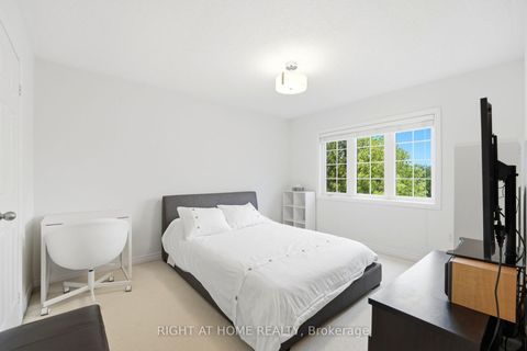 Photo 29 at 16 Mcneilage Court, Central West, Ajax