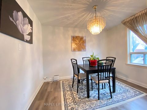 Photo 5 at 16 Lyndale Drive, Willowdale East, Toronto