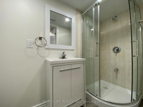 Photo 21 at 16 Lyndale Drive, Willowdale East, Toronto