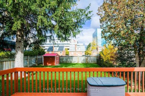 Photo 24 at 16 Lyndale Drive, Willowdale East, Toronto