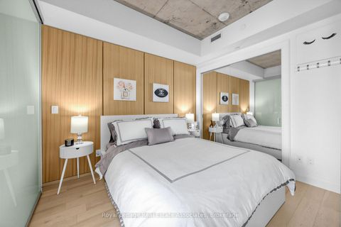 Photo 11 at 3102 - 224 King Street W, Waterfront Communities C1, Toronto