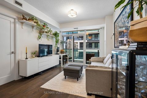 Photo 11 at 1304 - 25 Broadway Avenue, Mount Pleasant West, Toronto