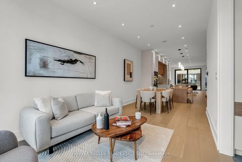 Photo 7 at 192 Woburn Avenue, Lawrence Park North, Toronto
